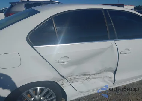 2016 Volkswagen Jetta 1.8T Sel из США, поврежденный, VIN 3VWL17AJ5GM225593